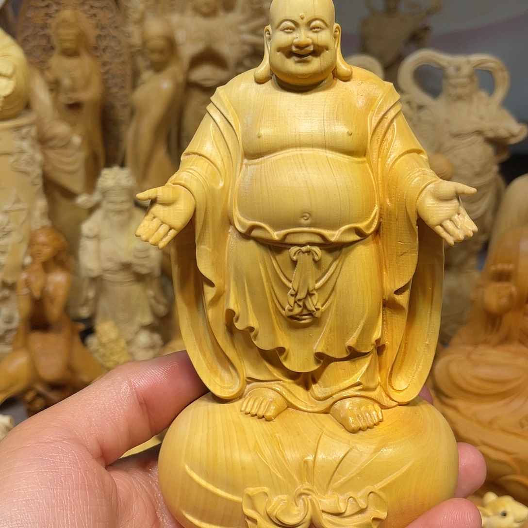 黄杨木黄杨木拥抱世界弥勒佛