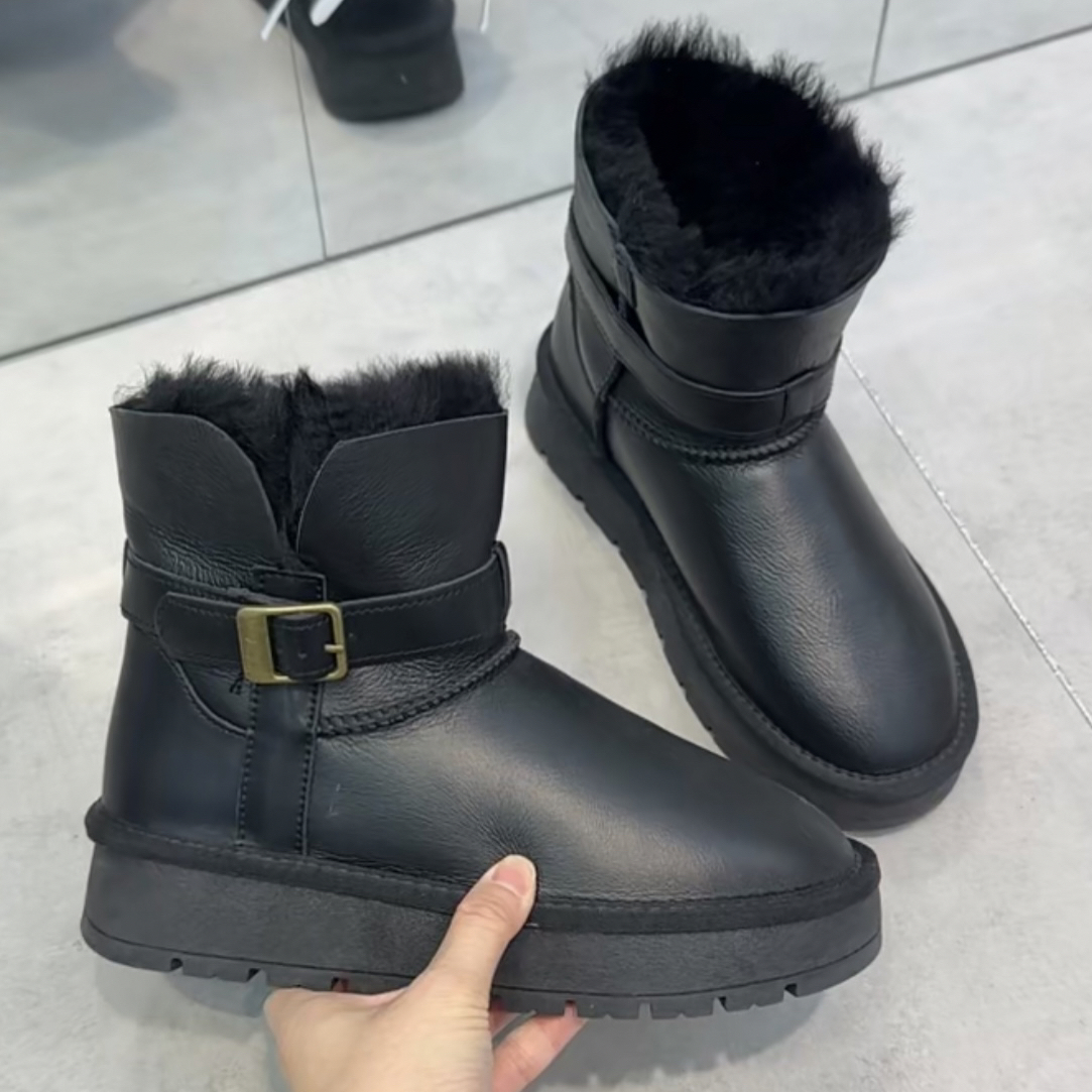 冬季保暖一体厚底防滑女款中筒雪地靴时尚百搭好