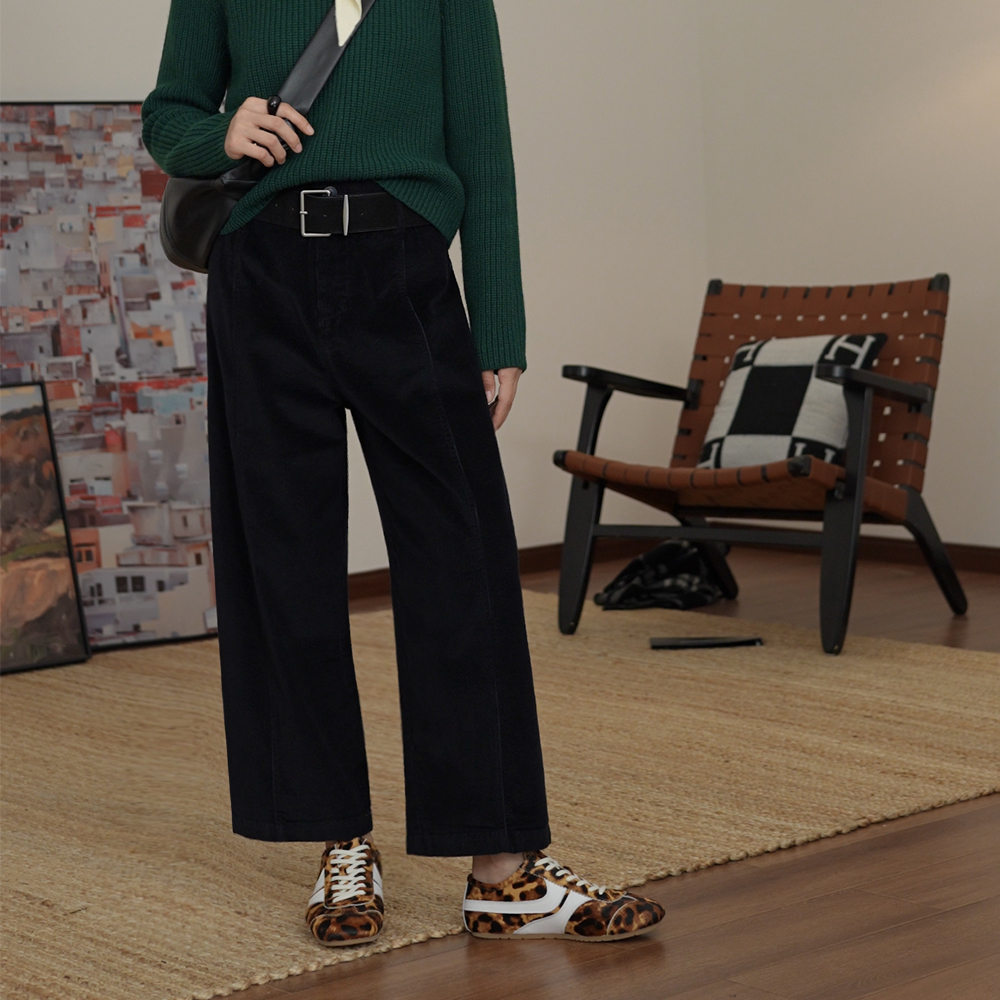 早秋复古厚款灯芯绒百搭直筒裤九分裤遮胯显高显瘦利落九分休闲裤