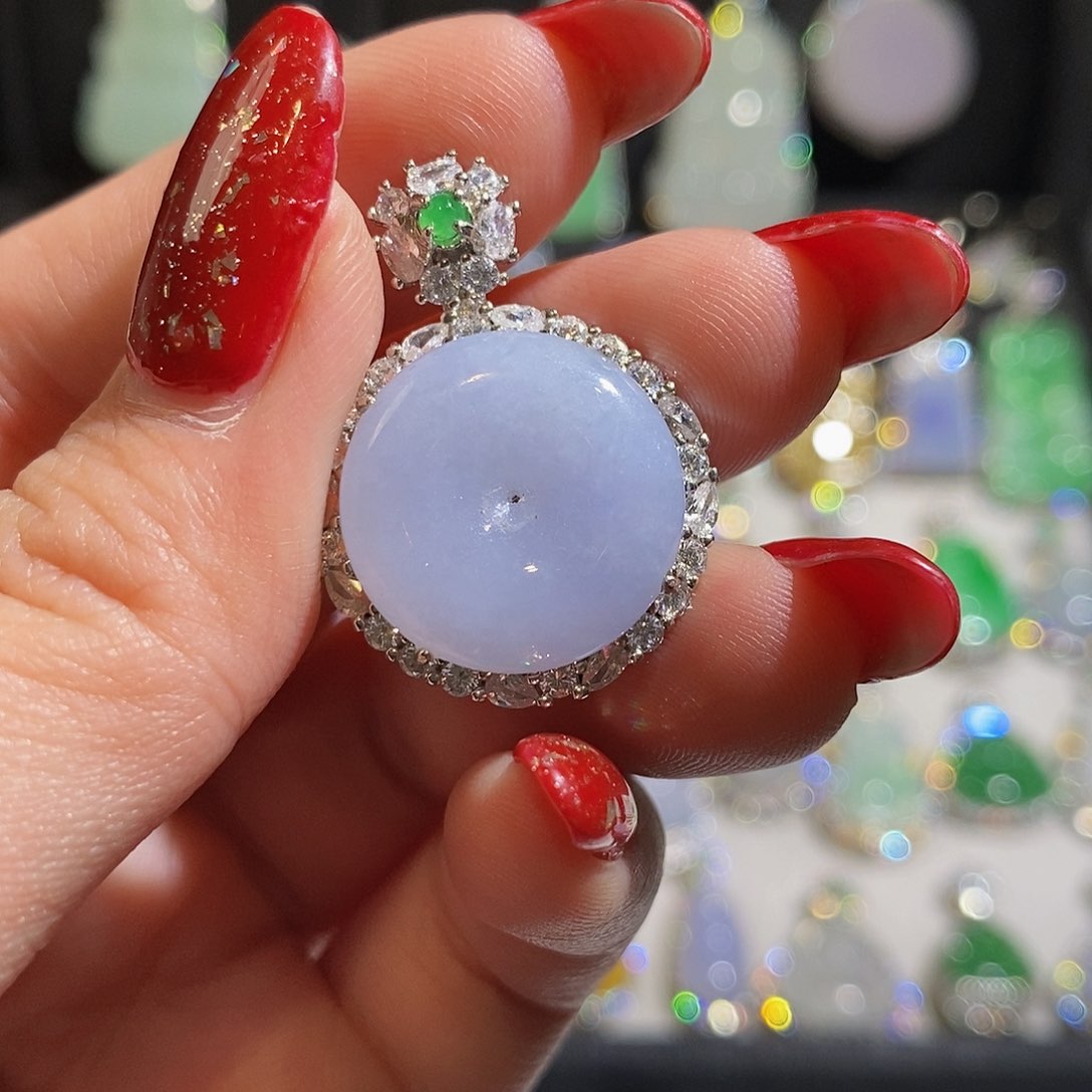 翡翠颈饰银S925镶嵌天然翡翠