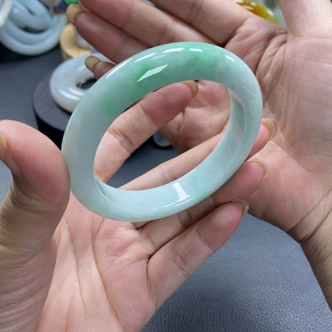 翡翠未镶嵌手镯天然翡翠手镯55.6
