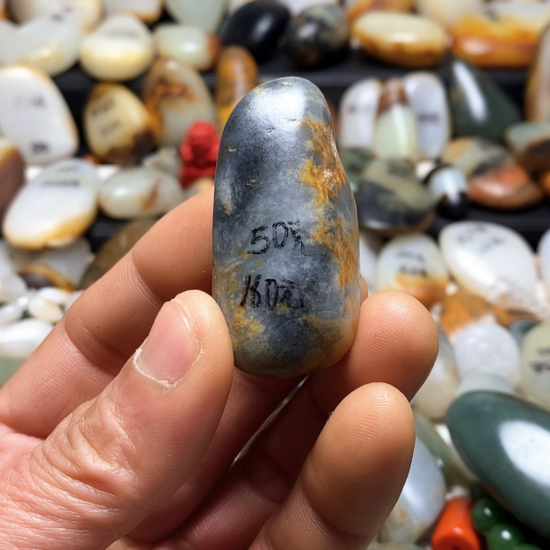 和田玉颈饰未镶嵌吊坠1件总价160元下2单