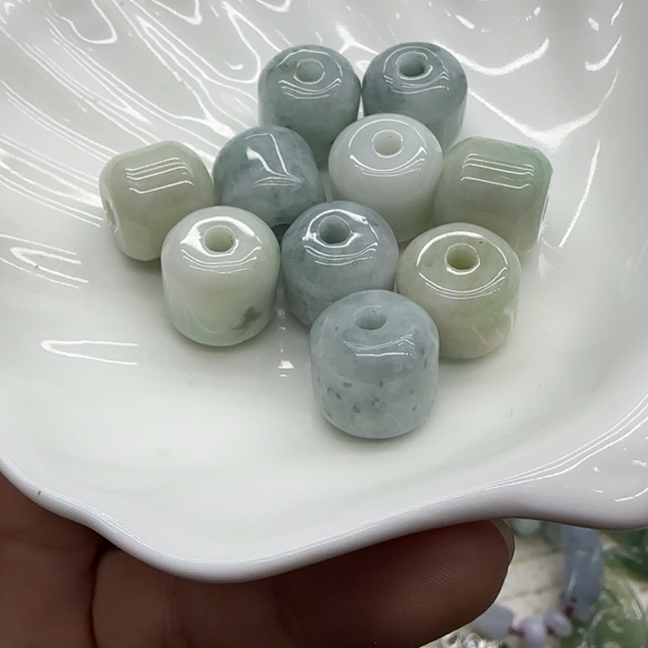 翡翠未镶嵌手链桶珠