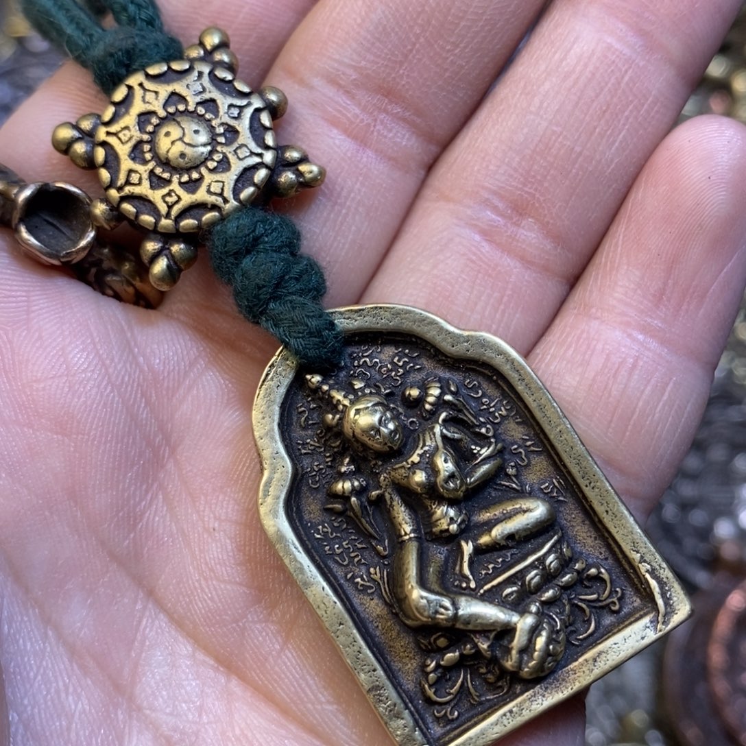 藏式绿度母牌子搭配