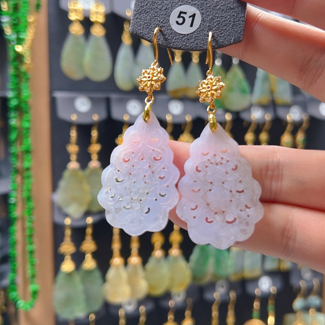 未镶嵌翡翠耳饰翡翠