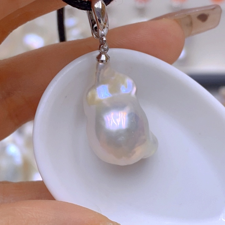 吊坠(赠链)未镶嵌淡水珍珠