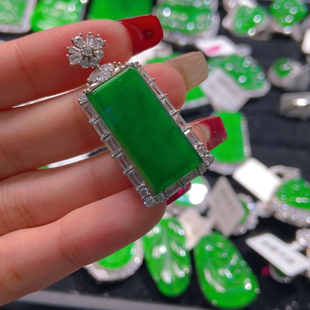 翡翠吊坠(不含链)银S925镶嵌