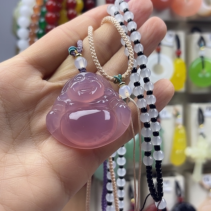 思***吖石英质玉未镶嵌颈饰