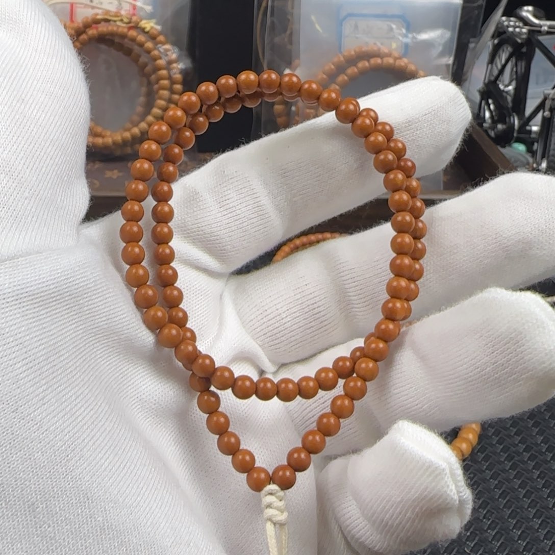 橄榄核吊坠5.0mm老挝尖圆珠90颗手持（福利款）