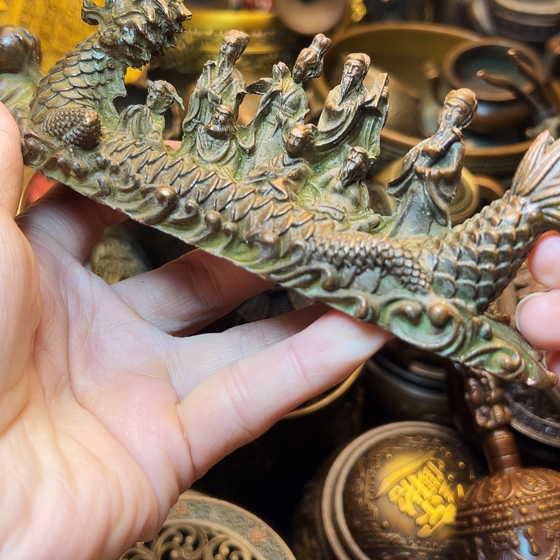 精美铜器工艺品等