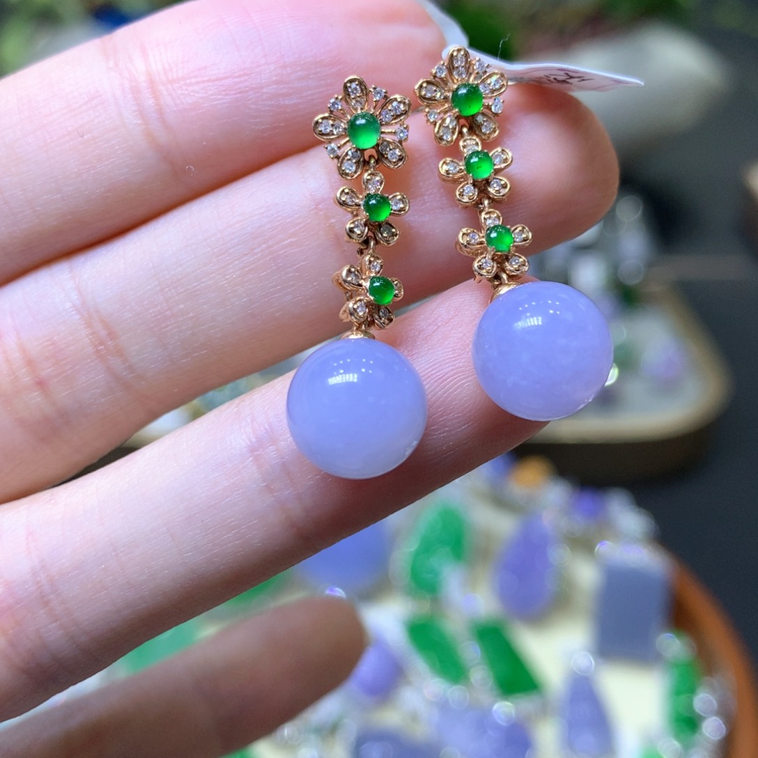 【闪购商品】翡翠颈饰18K金镶嵌翡翠吊坠项链