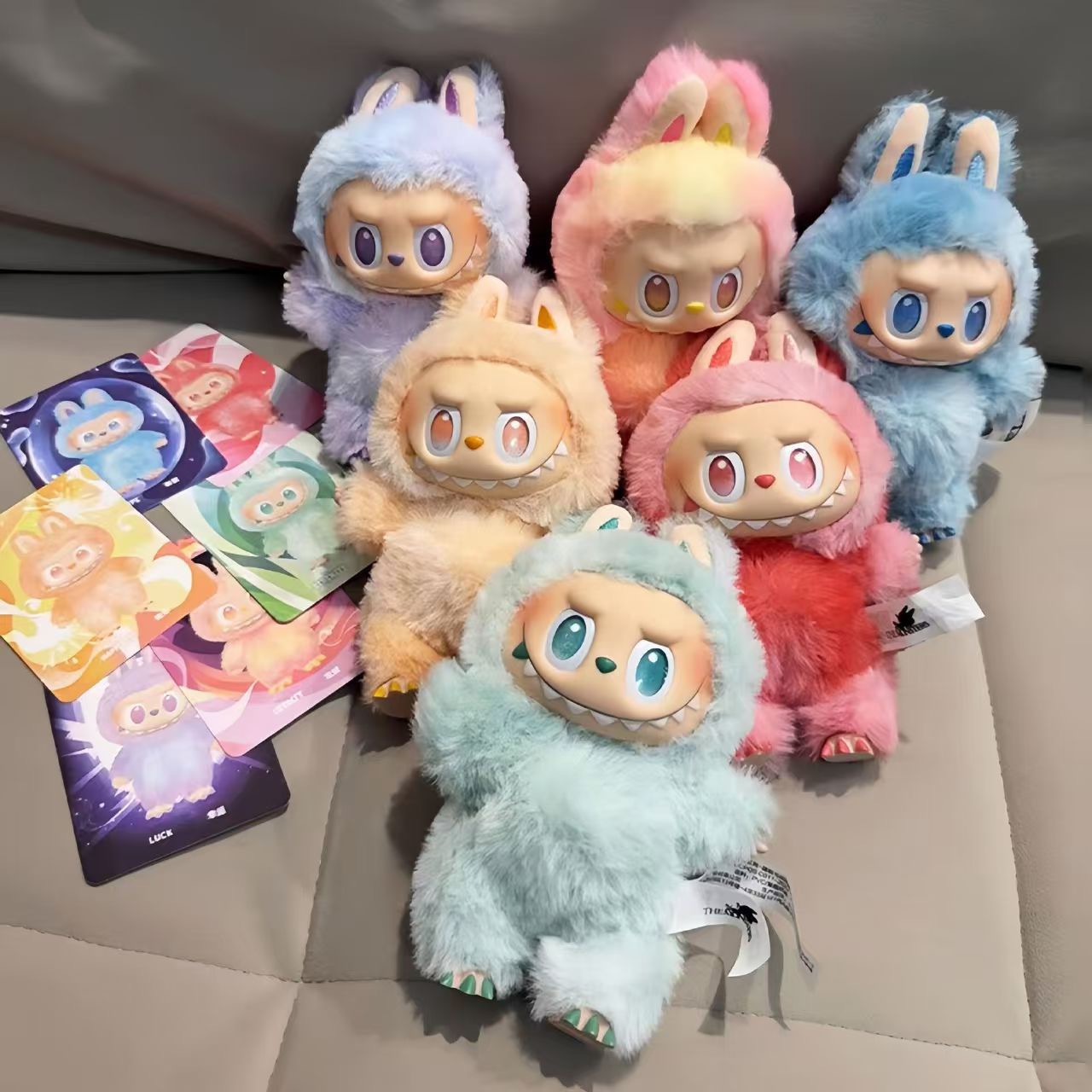 【祖国版】一代二代三代马卡龙搪胶脸背包挂件公仔