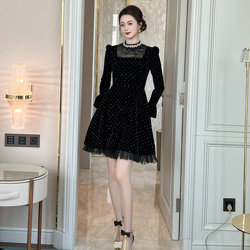 45067 蕾丝显瘦气质长袖时尚法式小香风轻奢收腰赫本风连衣裙