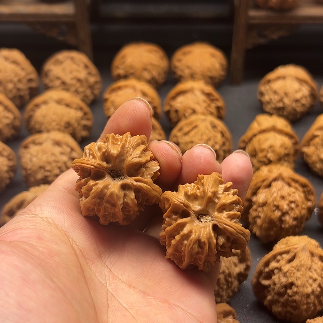 桃核吊坠文玩核桃