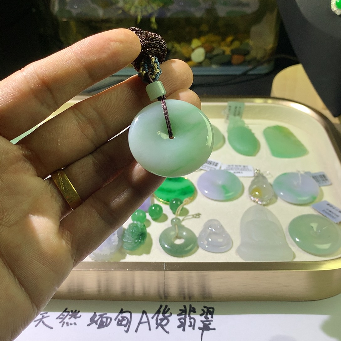 未镶嵌定制翡翠平安扣