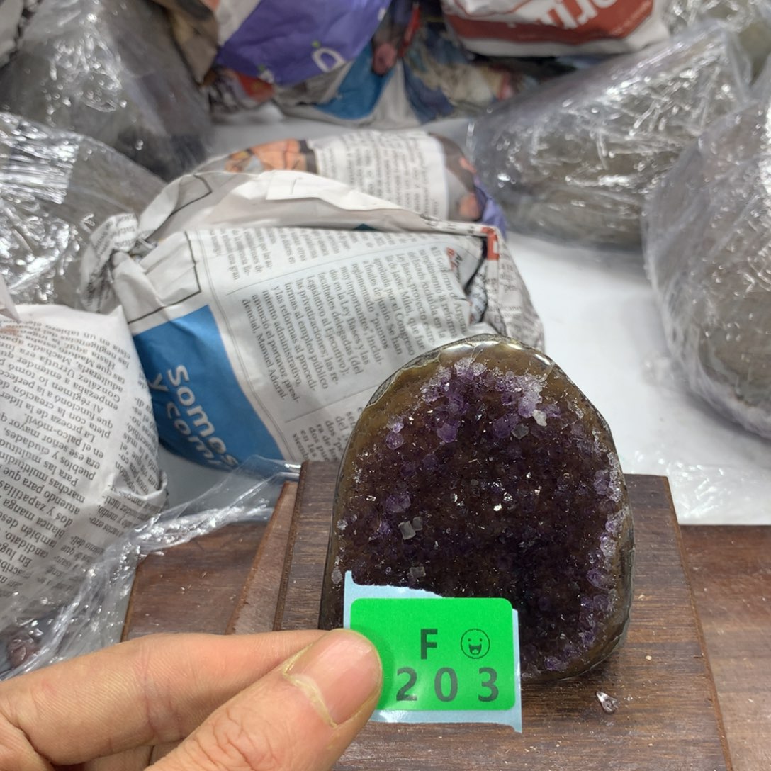 紫晶大型摆件（非配饰）未镶嵌
