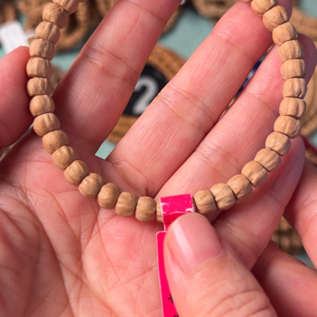 绿***叶吊坠柏香籽/百香籽C284