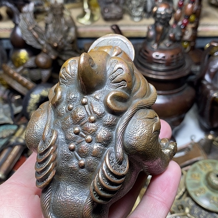 浪***涯小杨推荐铜物件一个