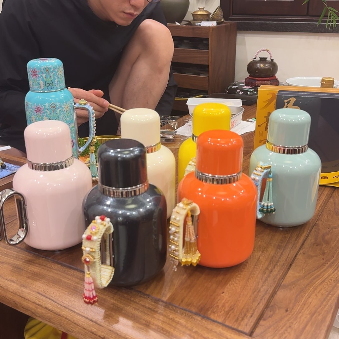 东方壶保温壶几个颜色