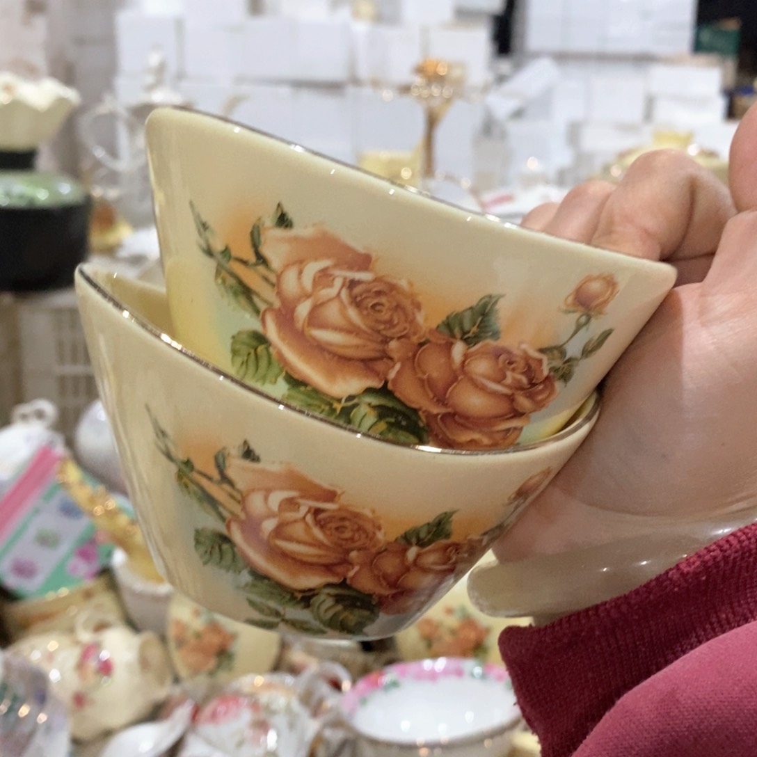 新骨瓷两个，11111111111.4.5英寸，1111