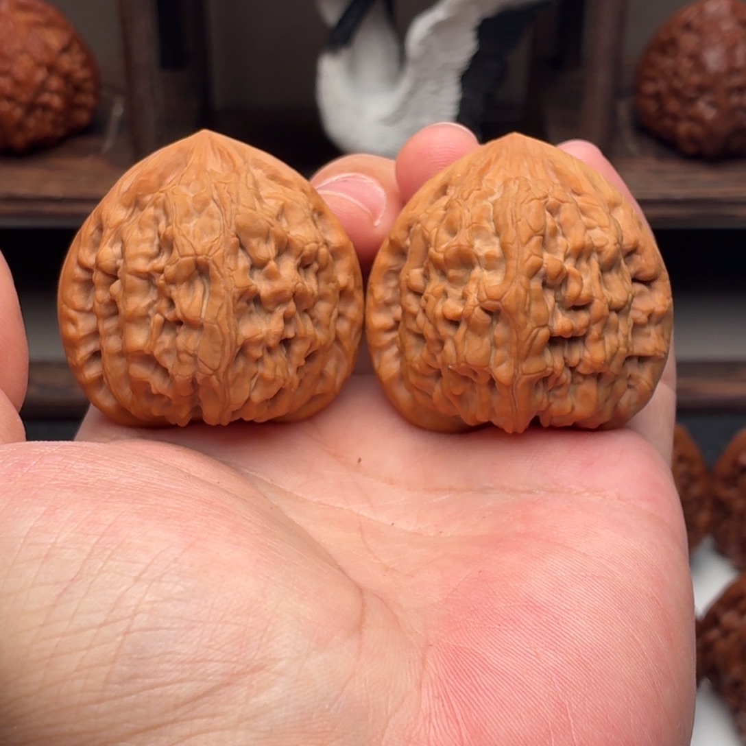 吊坠文玩核桃原树虎头王编号122