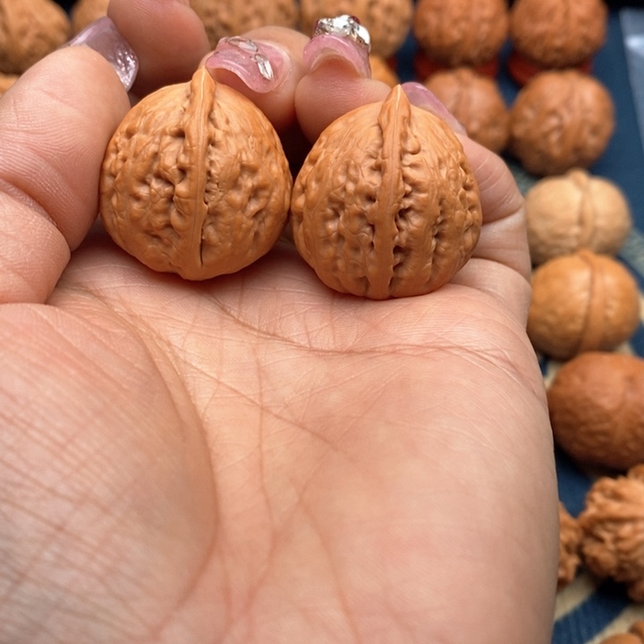 文玩核桃把件手捻