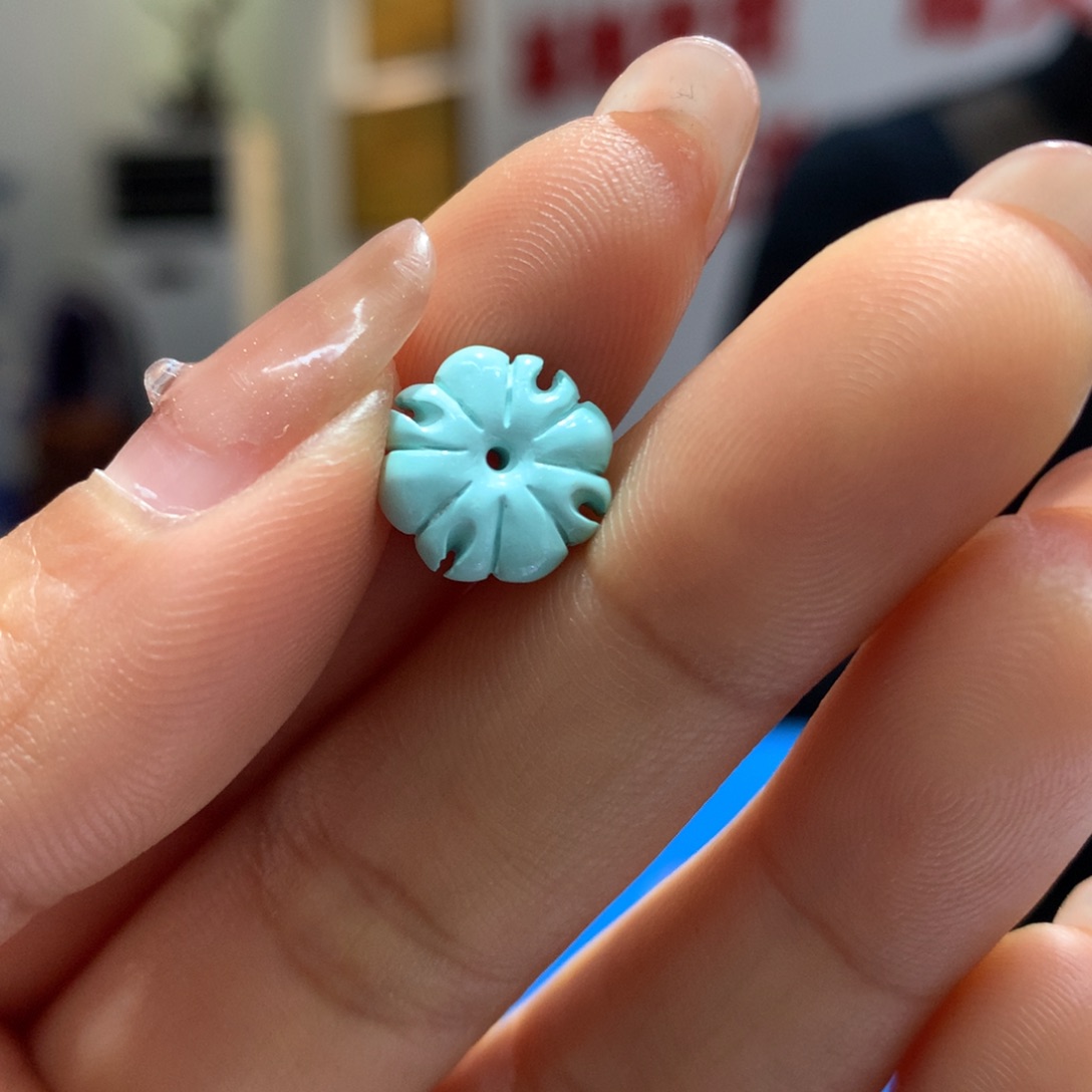 绿松石配饰未镶嵌