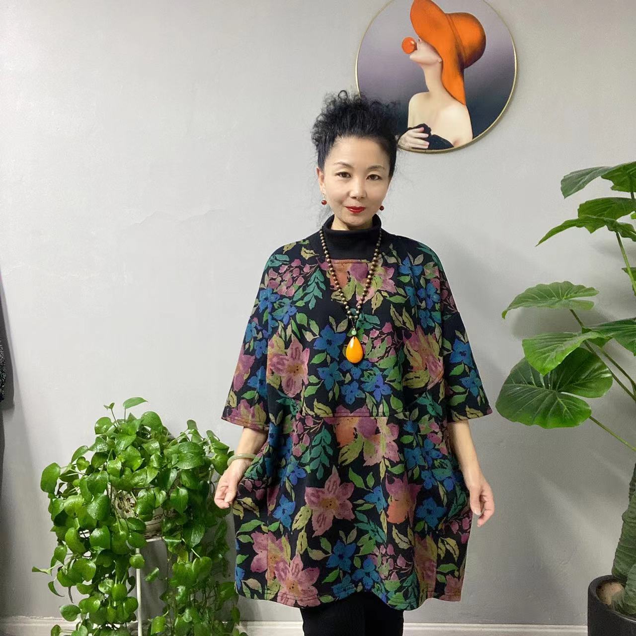 2061新款宽松半高领七分袖洋气百搭中长款上衣（衣长80左右）