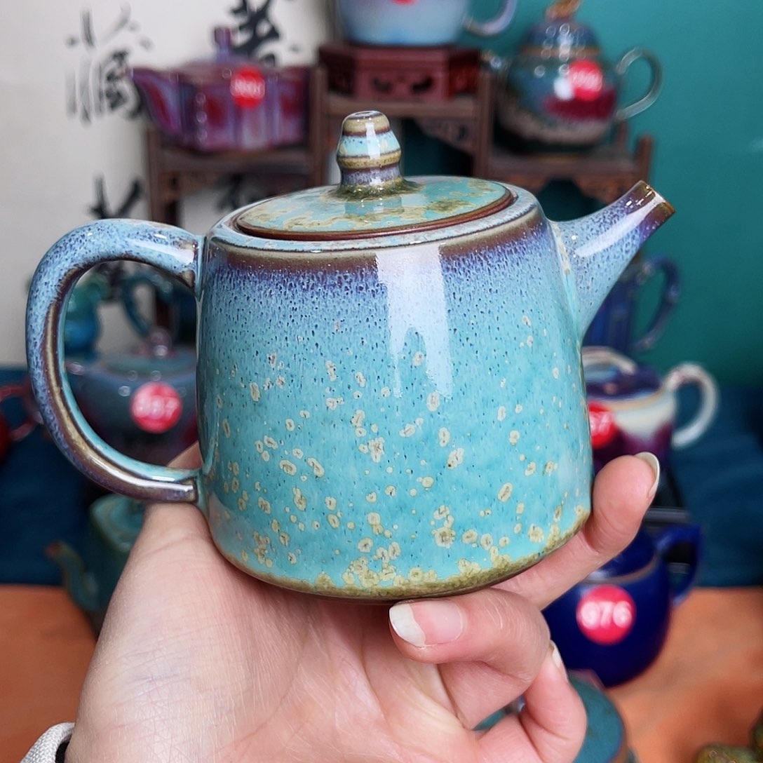 壶钧瓷艺术作品壶