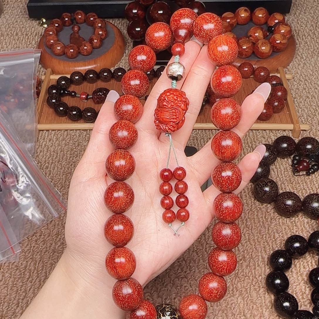 檀香紫檀（小叶紫檀）Q1.8