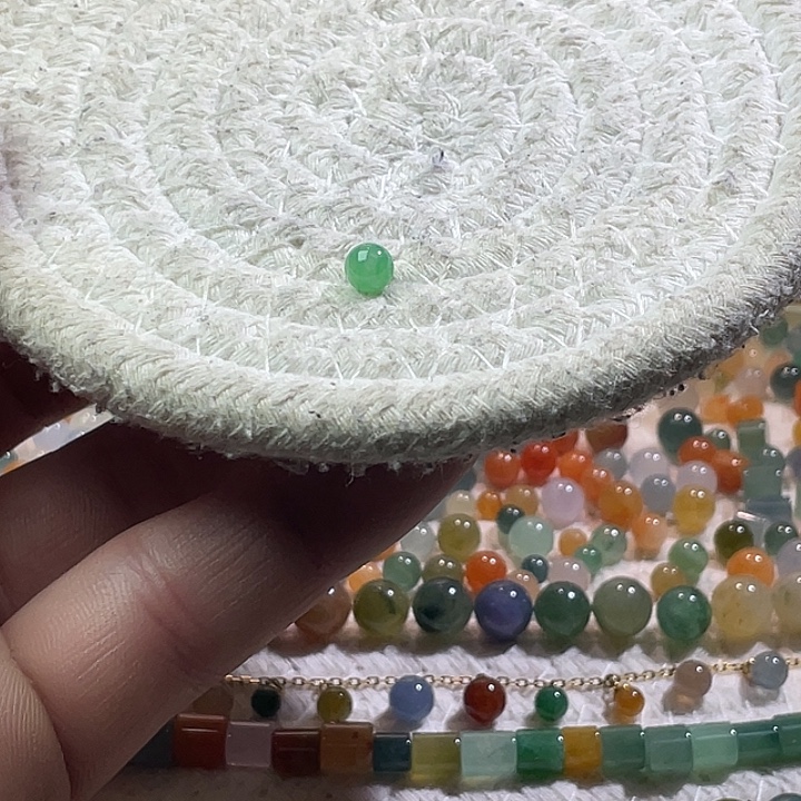 翡翠散珠未镶嵌定制翡翠卡5.4