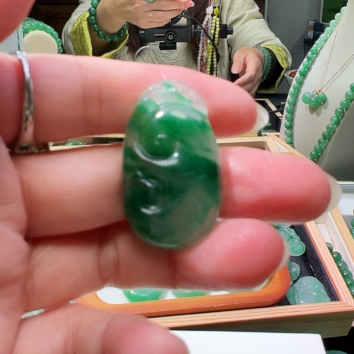 石英质玉吊坠(赠链)未镶嵌