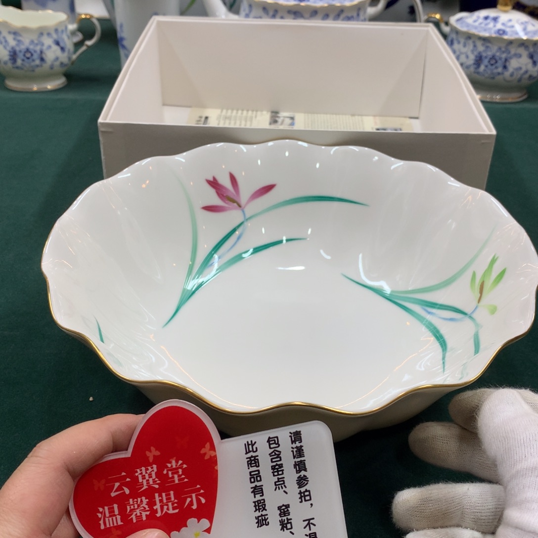 摆件全是大漂亮瓷器啊美美哒