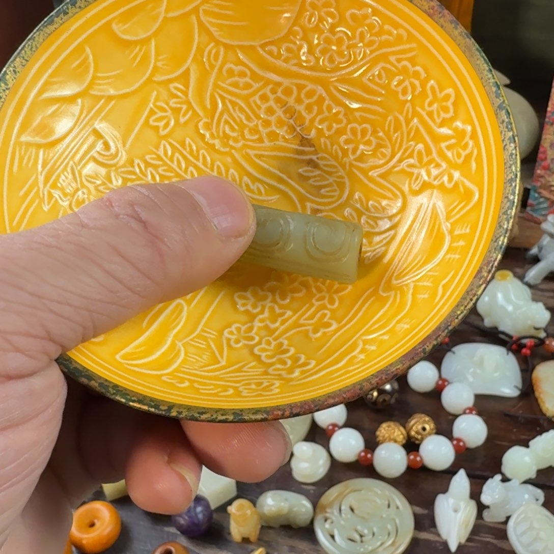 瓷片富甲天下之人的故事是一