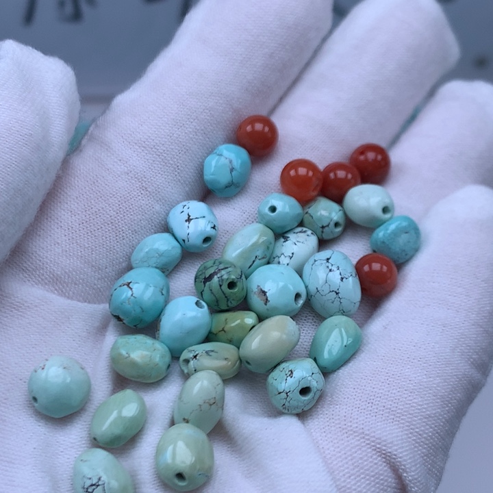 （***）南红玛瑙未镶嵌珠宝奇石