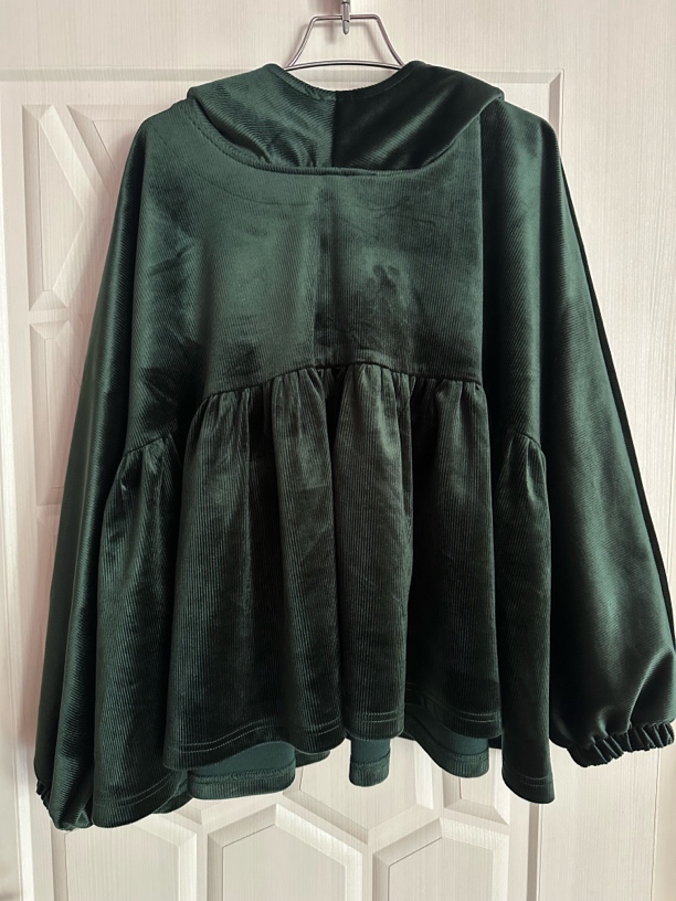 个性进口灯芯绒戴帽宽松休闲娃娃款上衣