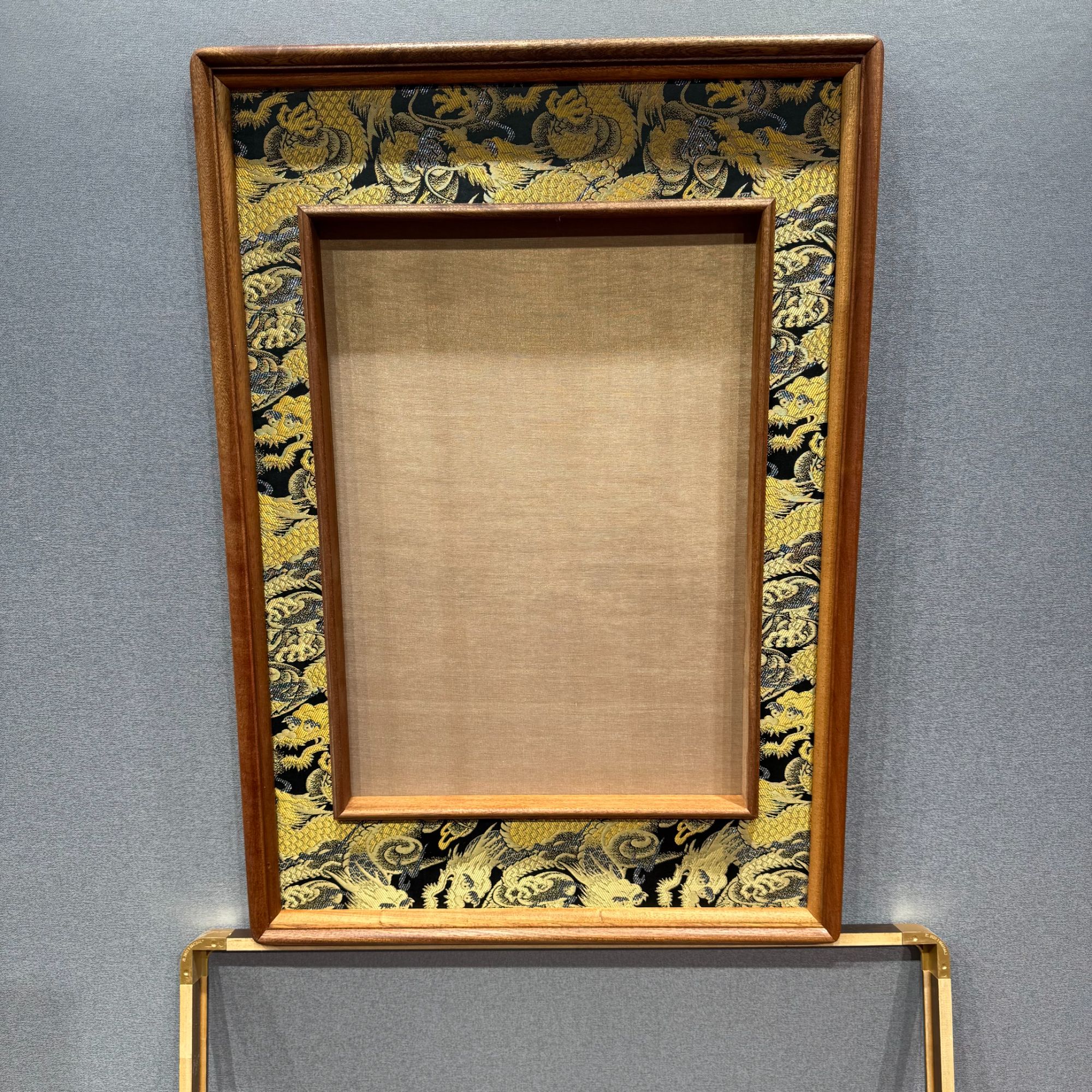 九五之尊大金龙——65x45乌檀木框中框画框【画芯33x46】配宣纸