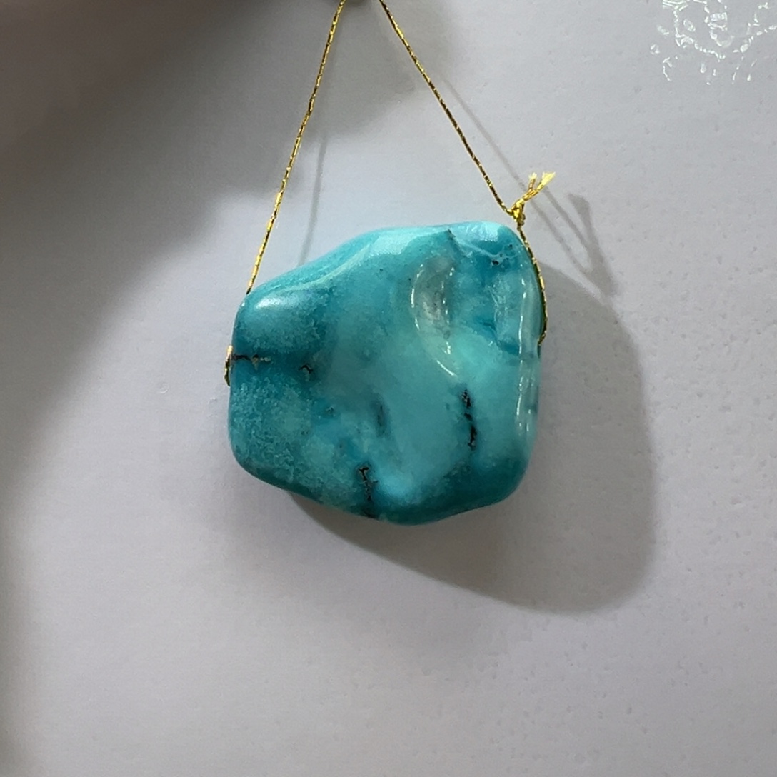 绿松石未镶嵌挂件