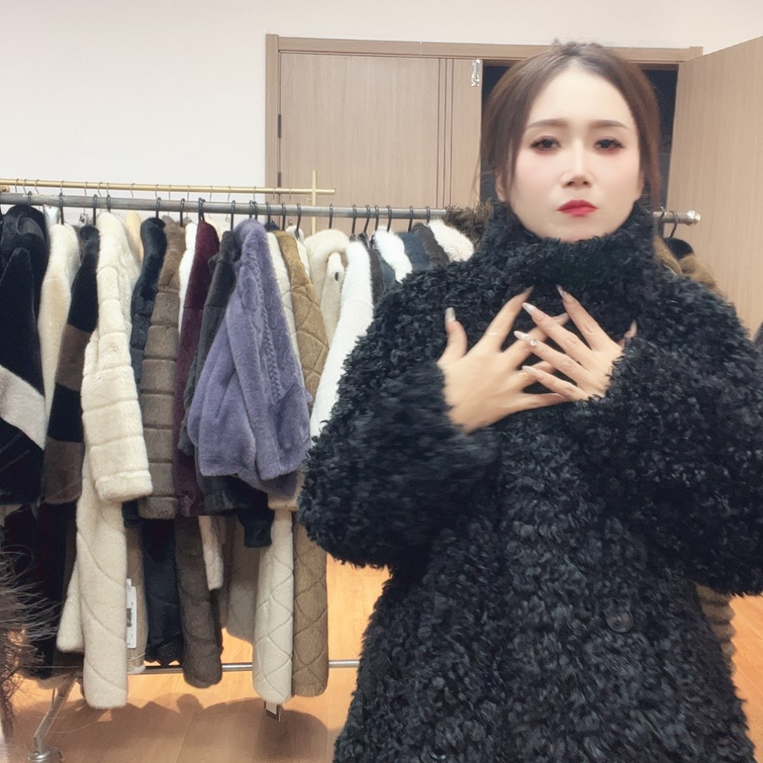 20号皮毛一体外套