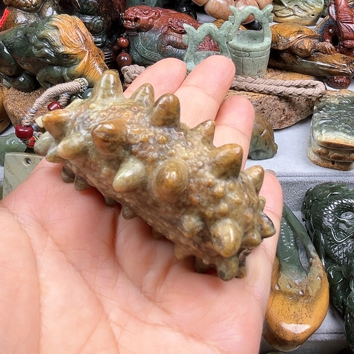 岫岩河磨玉（透闪石质玉）未镶嵌把件