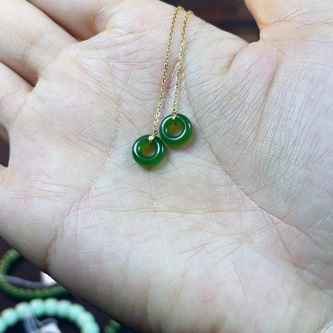 和田玉18K金镶嵌颈饰