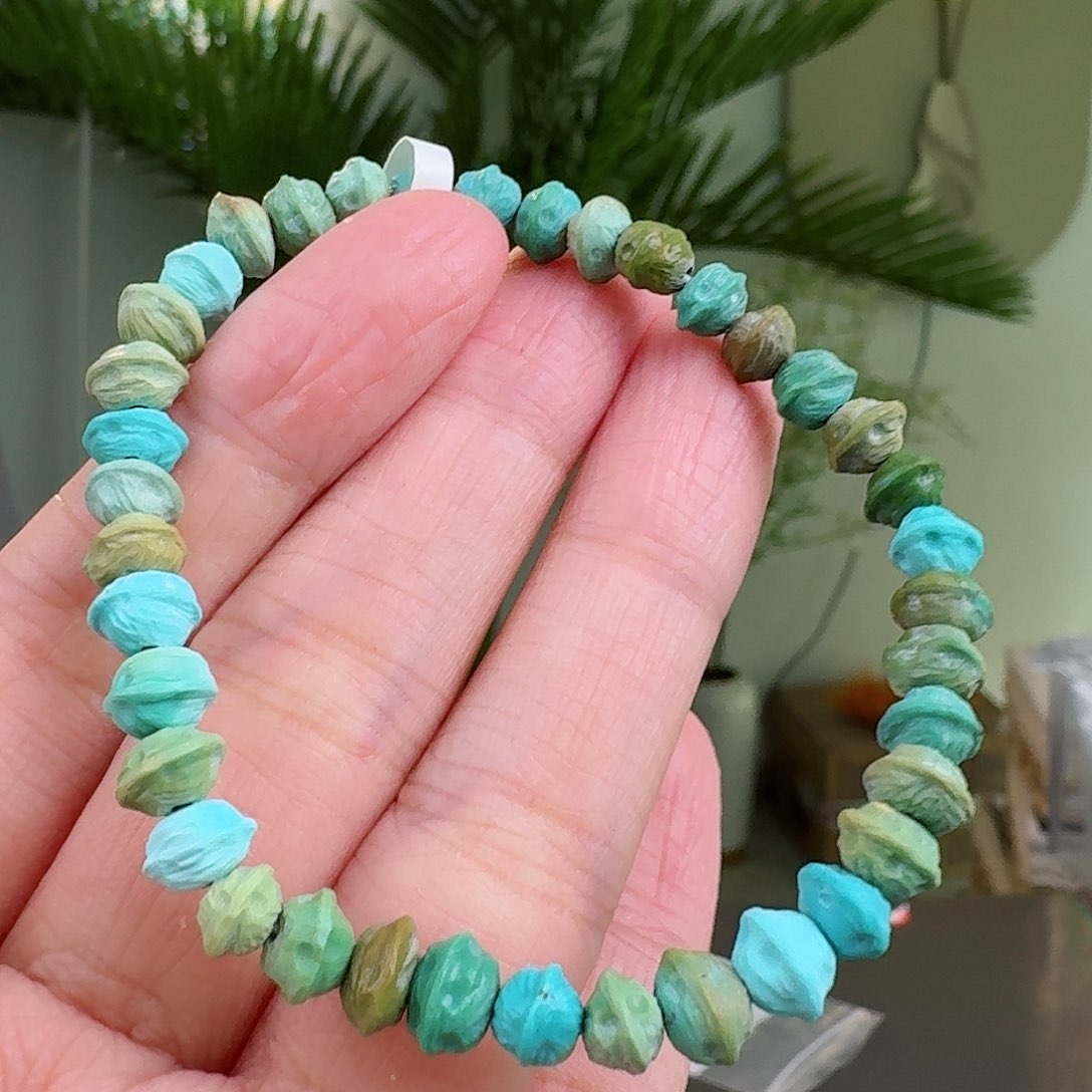 绿松石珠宝奇石未镶嵌