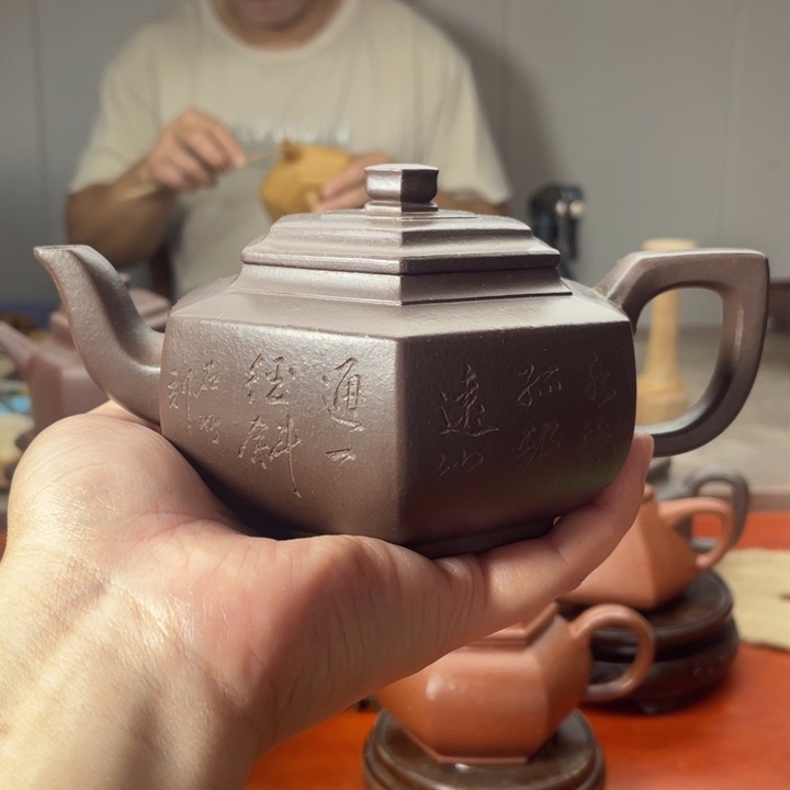 茶壶紫砂六方雪华，紫泥