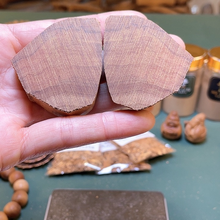 檀香木其他老山檀片片香随机发一