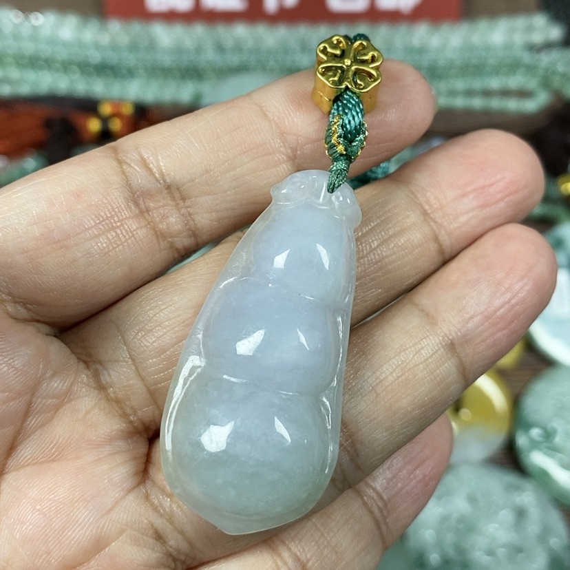 【闪购商品】翡翠颈饰未镶嵌玉吊坠翡翠玉福豆