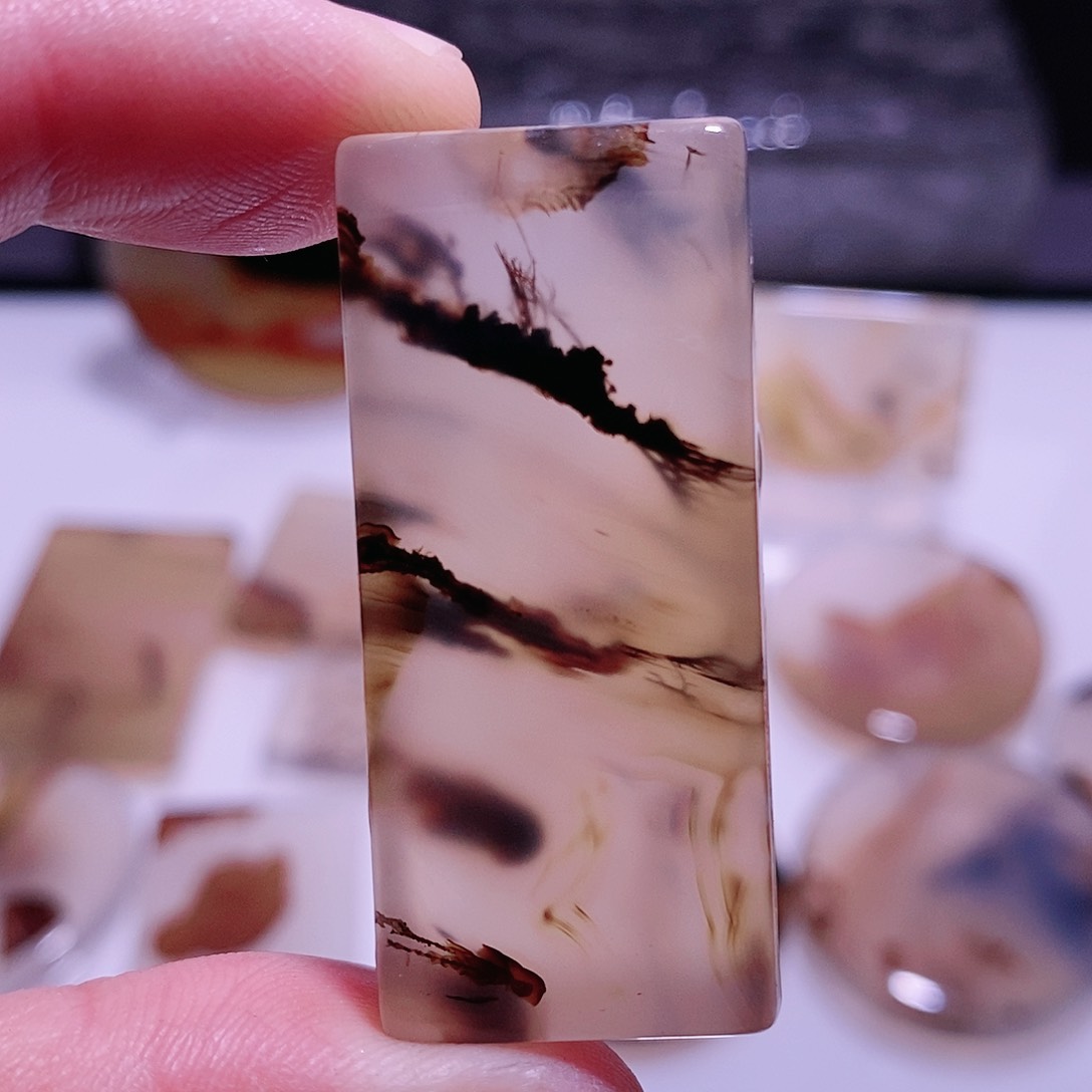 玛瑙/玉髓珠宝半成品未镶嵌水墨重彩山水