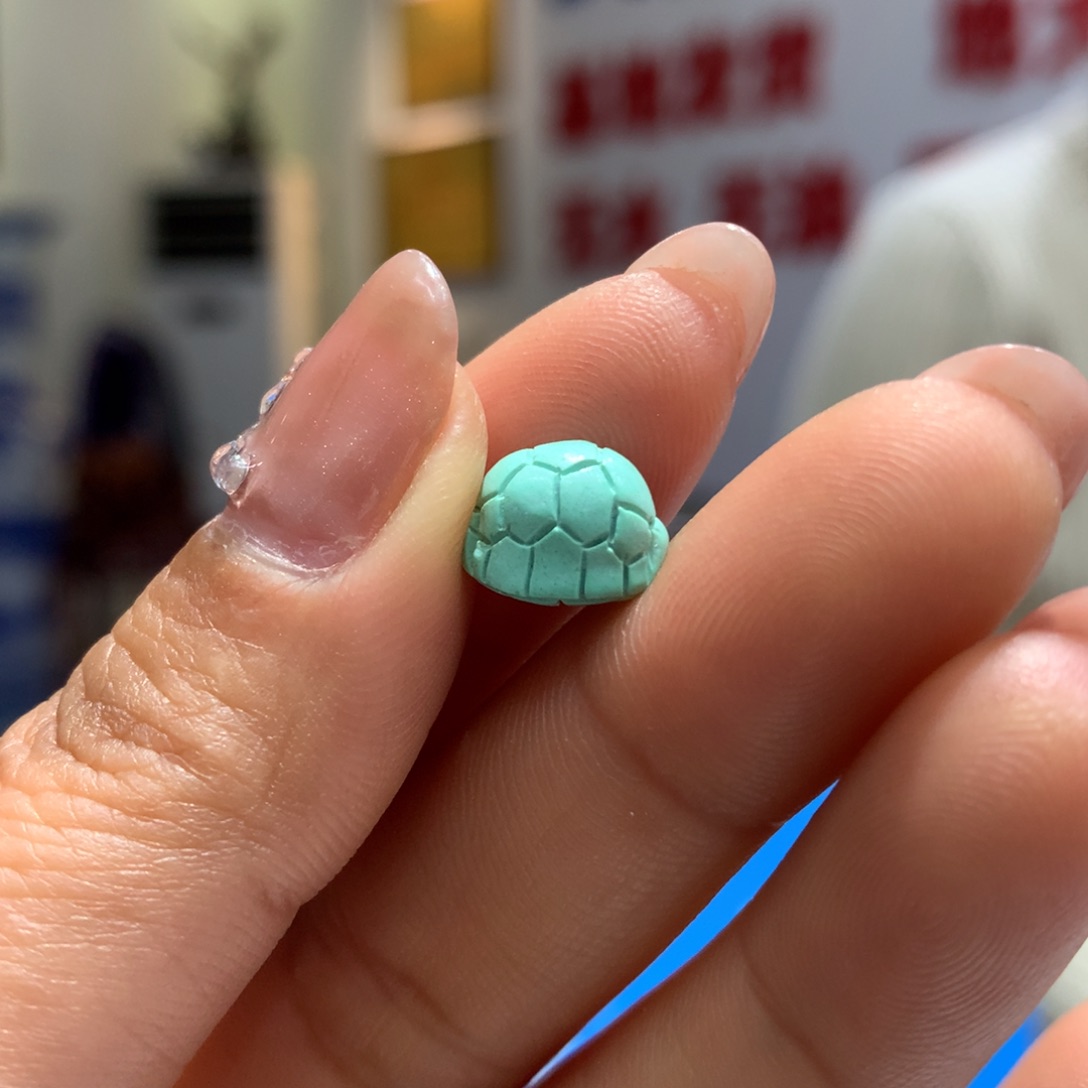 绿松石配饰未镶嵌