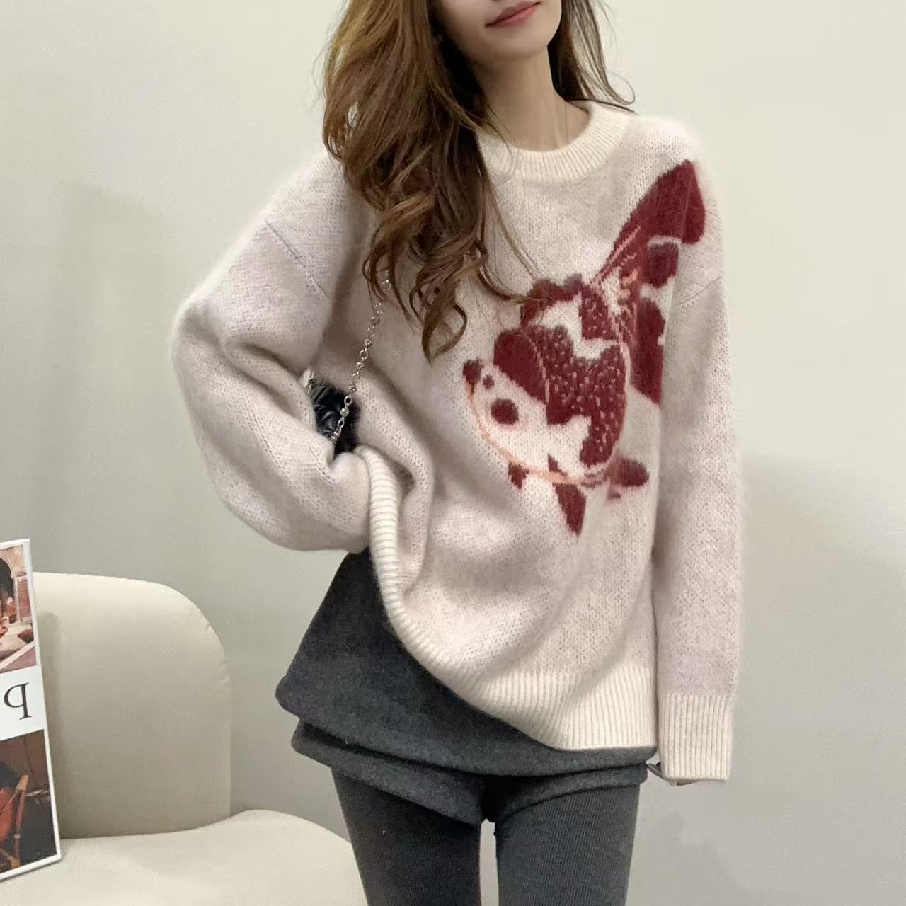 【福运锦鲤】拉绒工艺241669-100山羊绒慵懒风新年锦鲤款针织套头衫