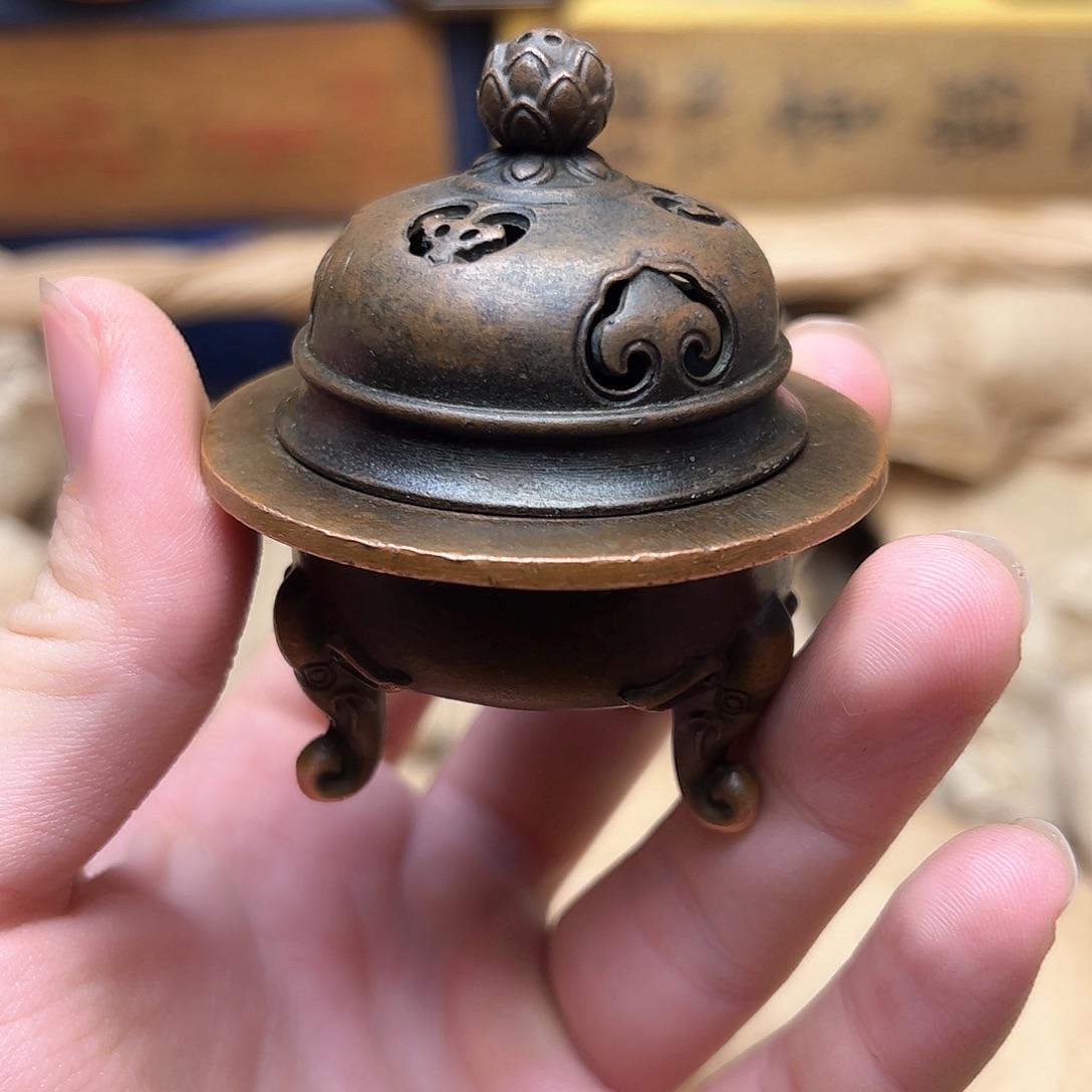 精美铜器点击下单