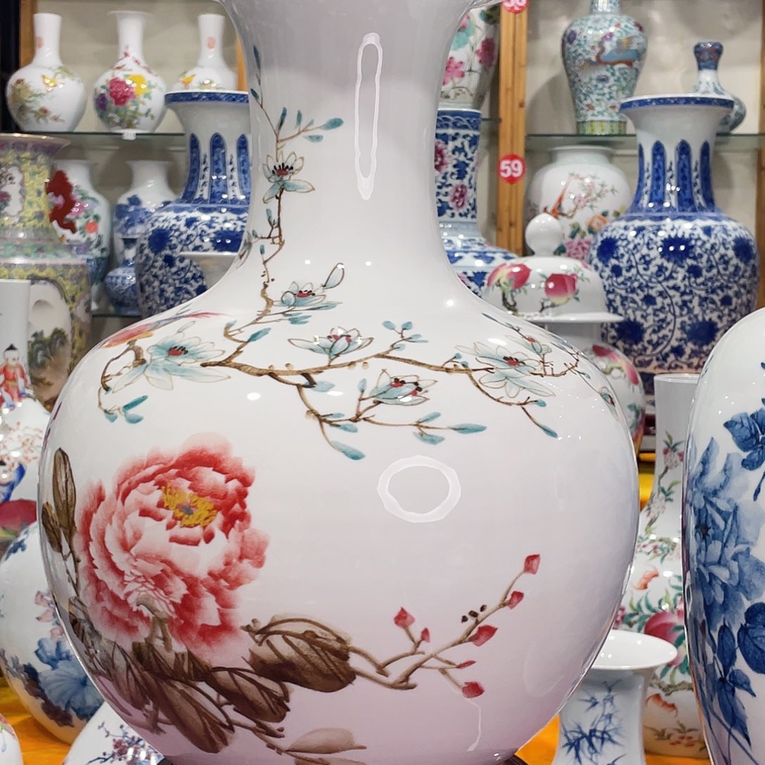 摆件简景德镇的陶瓷